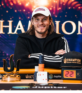 Alisson "heyalisson" Piekazewicz